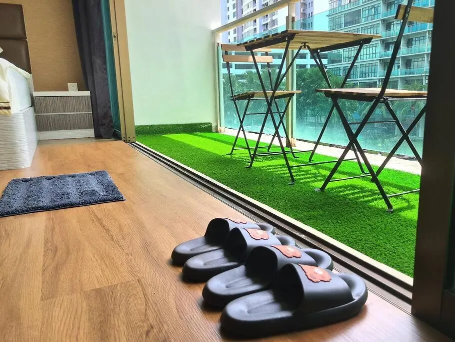 Harmony Studio Private Balcony Palazio Mount Austin By Gdragon Homestay Johor Bahru Malaysia