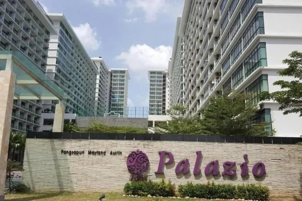 Harmony Studio Private Balcony Palazio Mount Austin By Gdragon Homestay Johor Bahru Malaysia